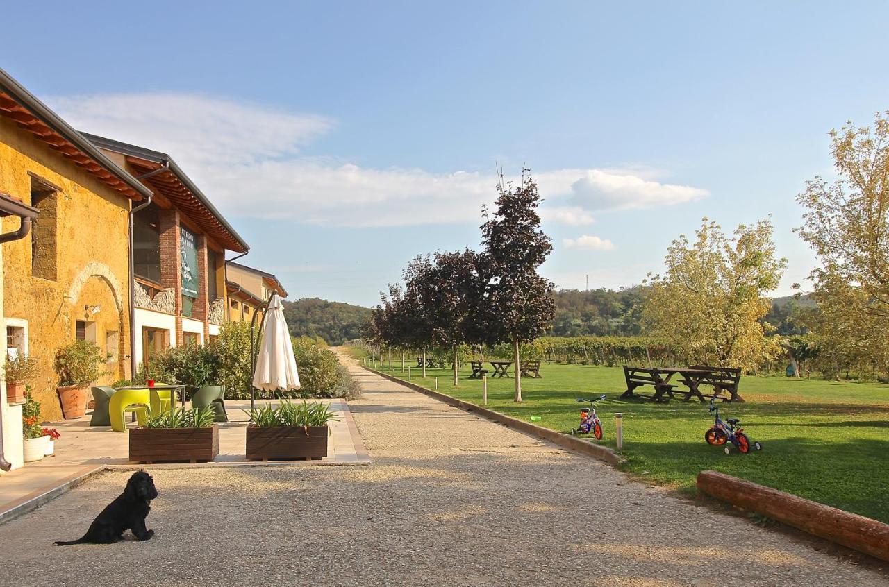 Agriturismo Corte Patrizia Caprino Veronese Buitenkant foto