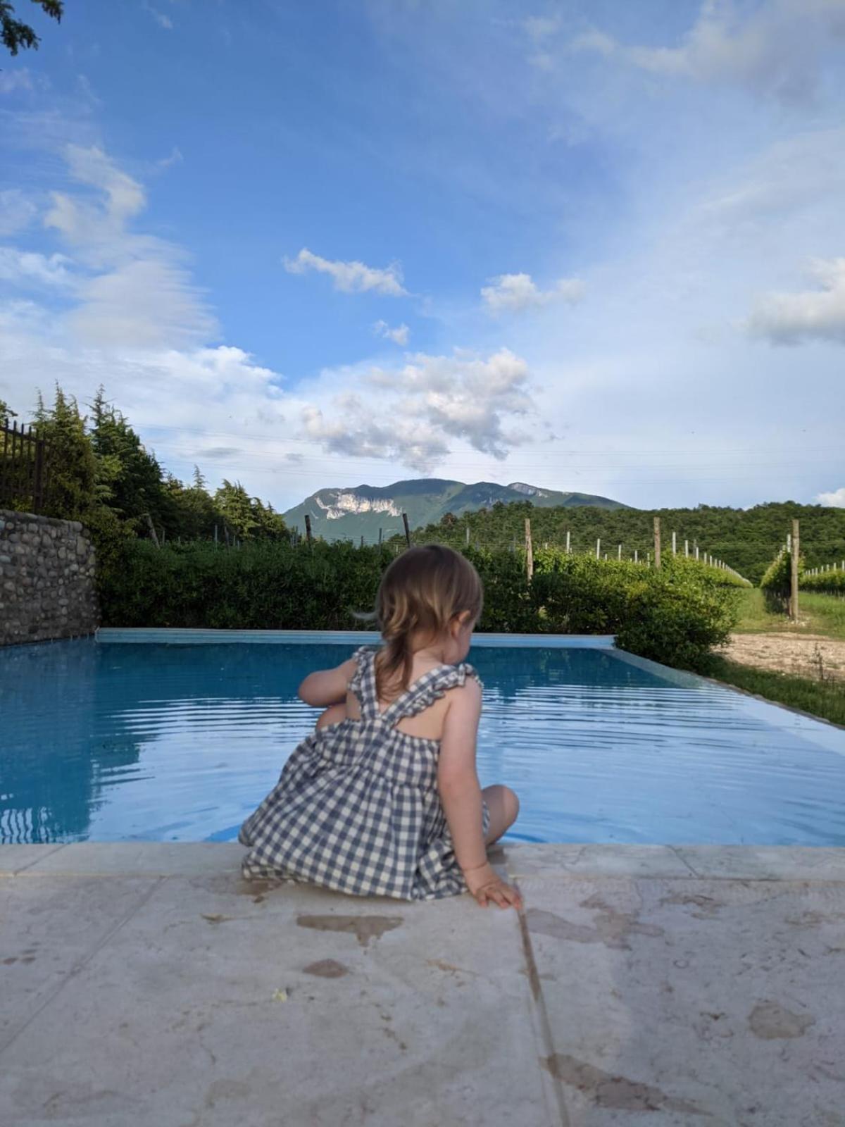 Agriturismo Corte Patrizia Caprino Veronese Buitenkant foto
